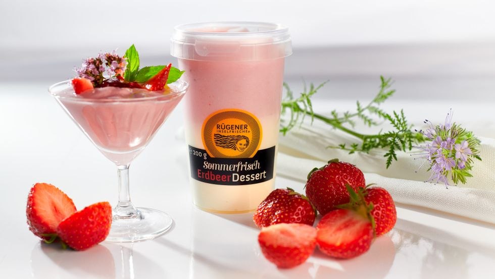 Zomers vers aardbeiendessert, Rügener Inselfrische, © Burvitz/Pocha