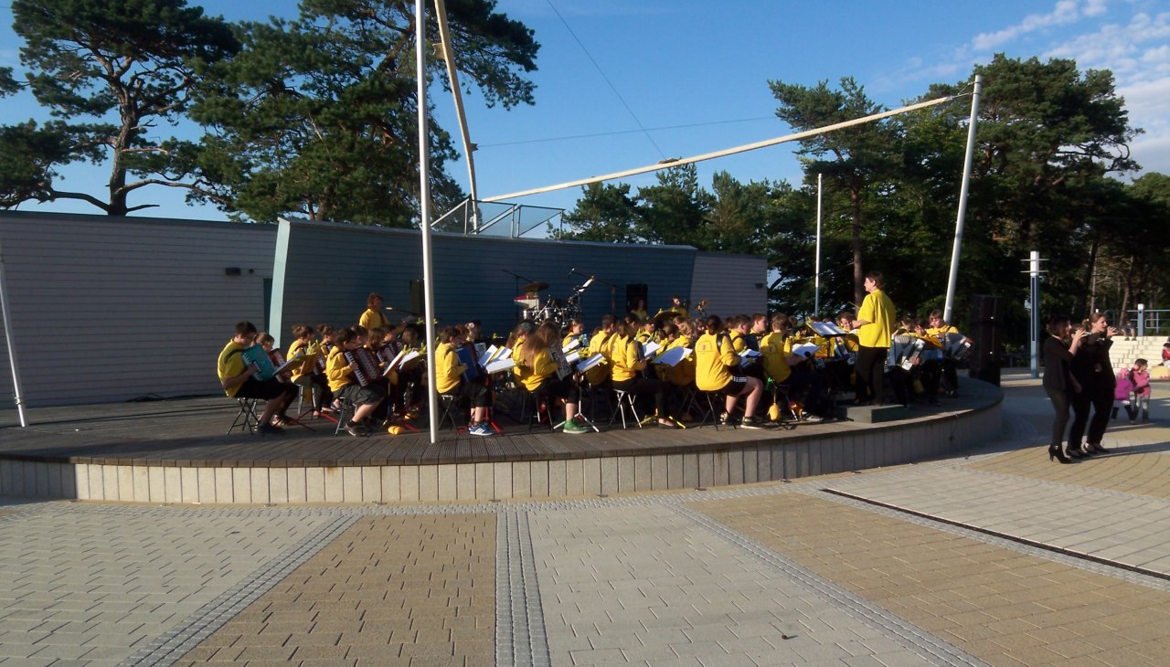 Concert met de "Happy Junior Band, &copy; Happy-Junior-Band.JPG