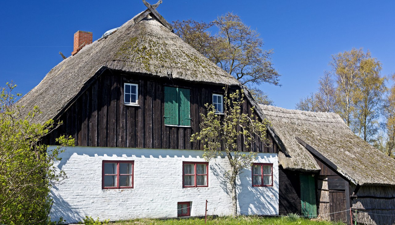 Het huis van Gerhard Marck in zijn oude staat, © Kurverwaltung Ahrenshoop Het huis van Gerhard Marck in zijn oude staat, © Kurverwaltung Ahrenshoop