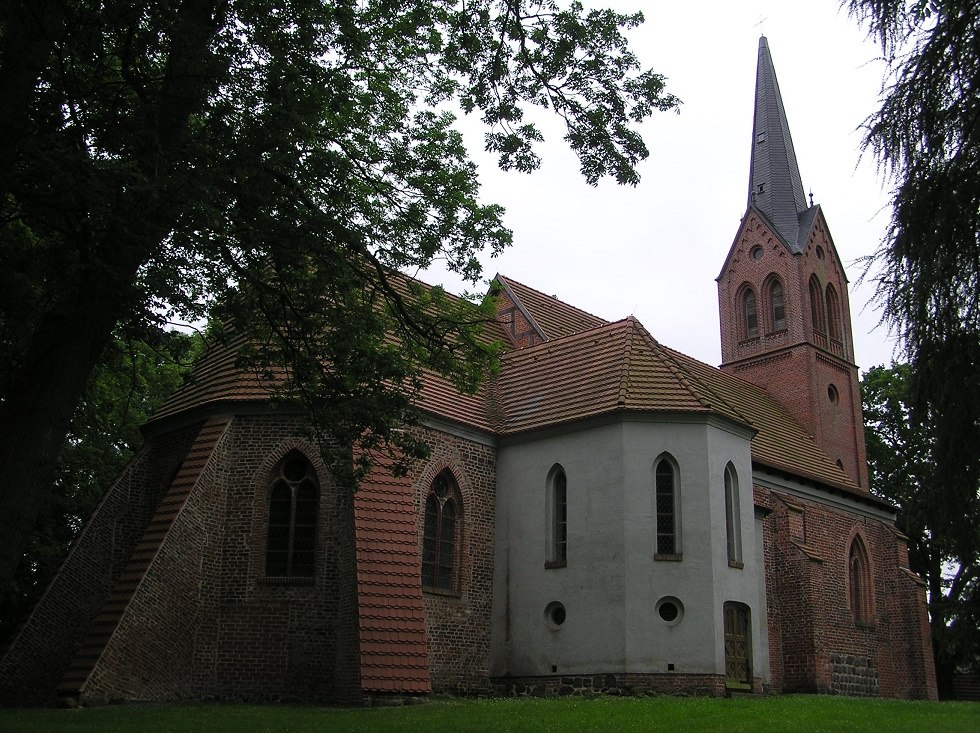 Kości&oacute;ł św. Michała dawnego klasztoru cysters&oacute;w // &copy; Baltzer