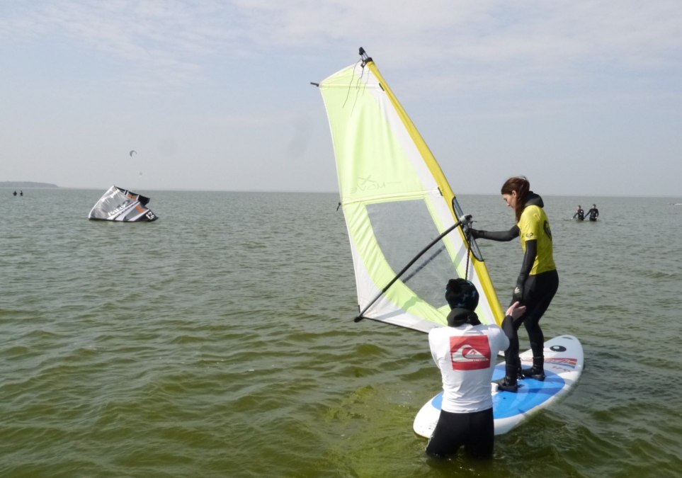Individuele ondersteuning met kleine cursusgroepen, © Supremesurf