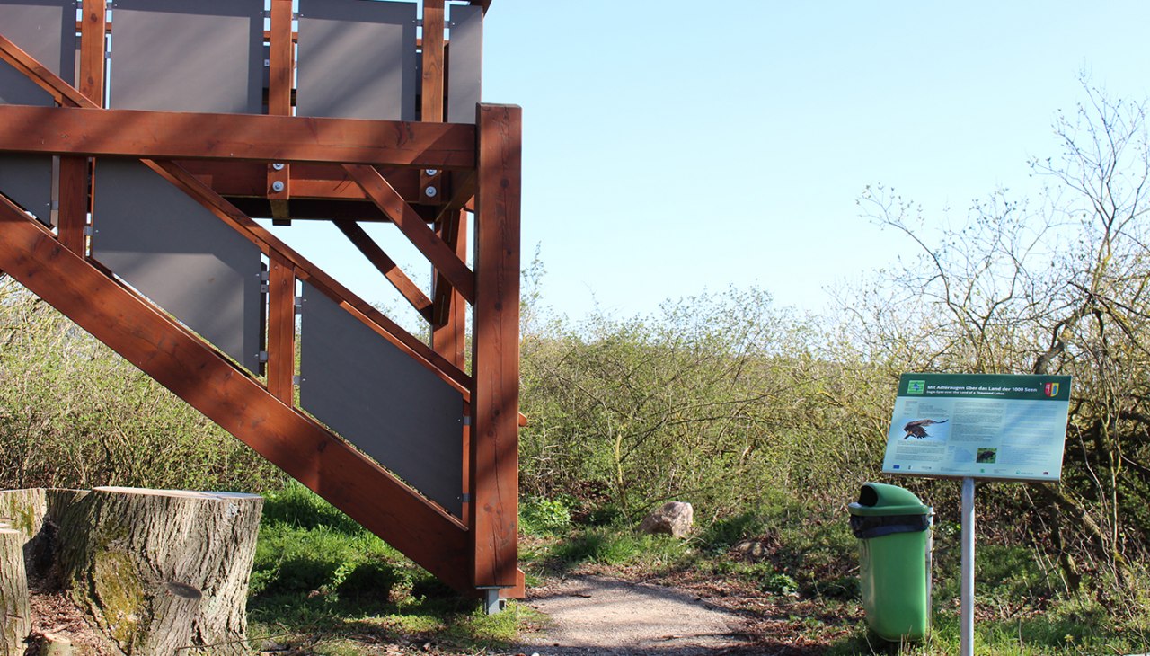 New viewing platform "zum Adlerhorst" - footpath towards Poppentin (Kirch Poppentin), &copy; Kur- und Tourismus GmbH G&ouml;hren-Lebbin