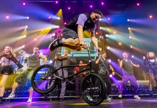 Breakin' Circus // © Filipp Romanovski Breakin' Circus // © Filipp Romanovski