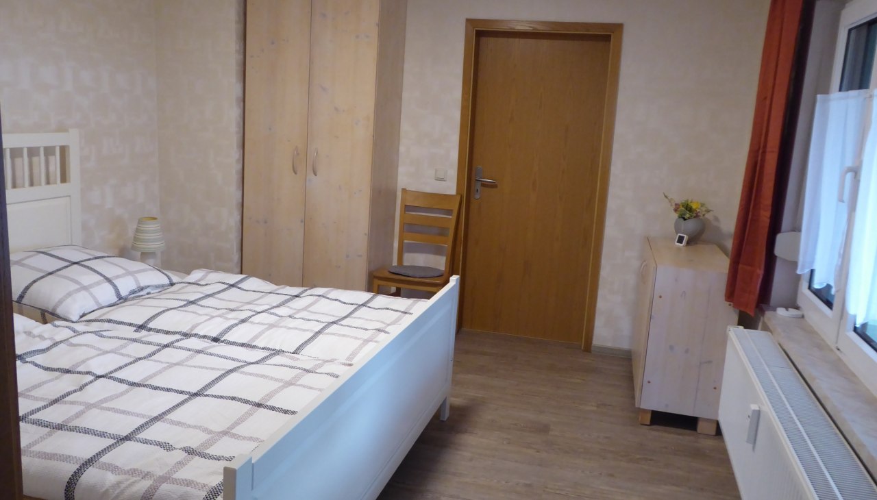 Mieszkanie wakacyjne Hofblick - Sypialnia, &copy; Beate Lindstaedt