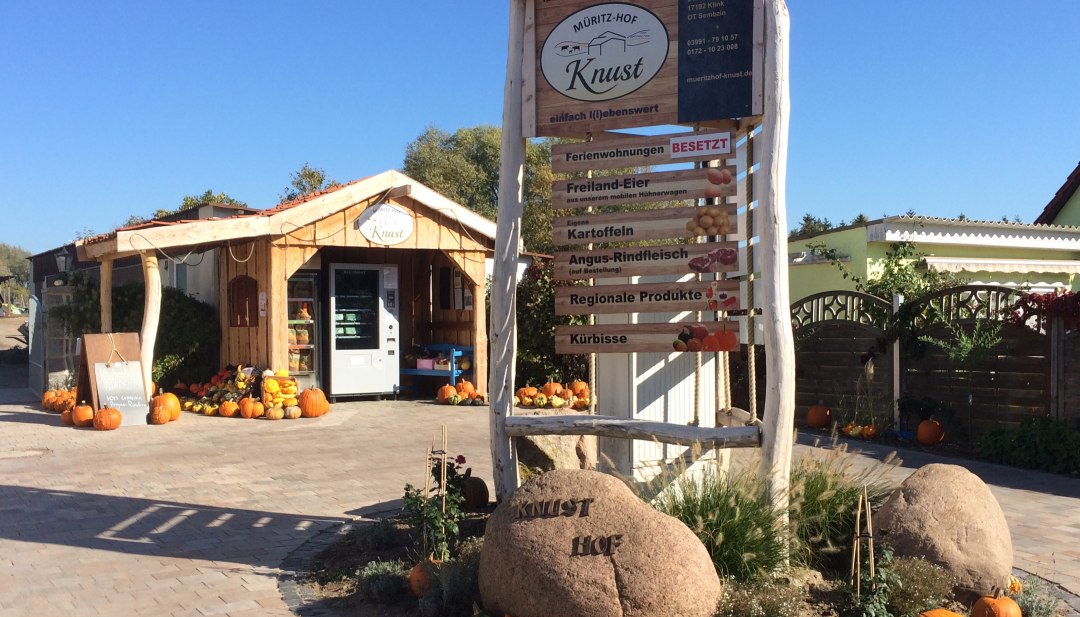 Automat z produktami regionalnymi w M&uuml;ritz-Hof Knust, &copy; M&uuml;ritz-Hof Knust