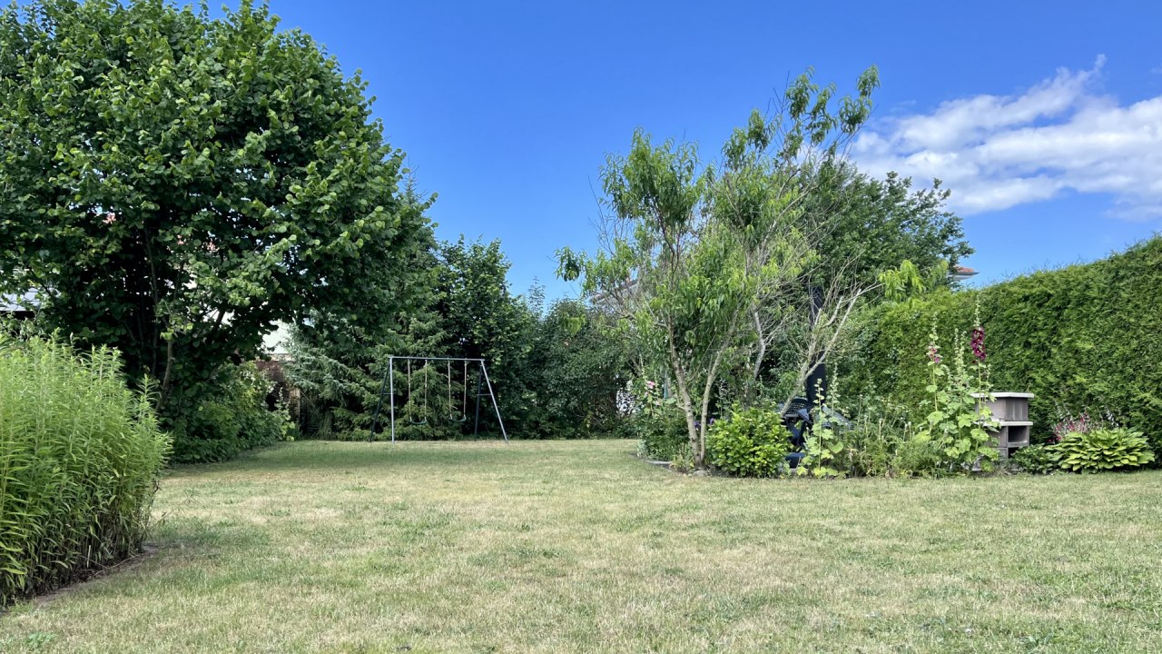 Grote tuin, © Ostsee-Ferienhaus Richter Grote tuin, © Ostsee-Ferienhaus Richter