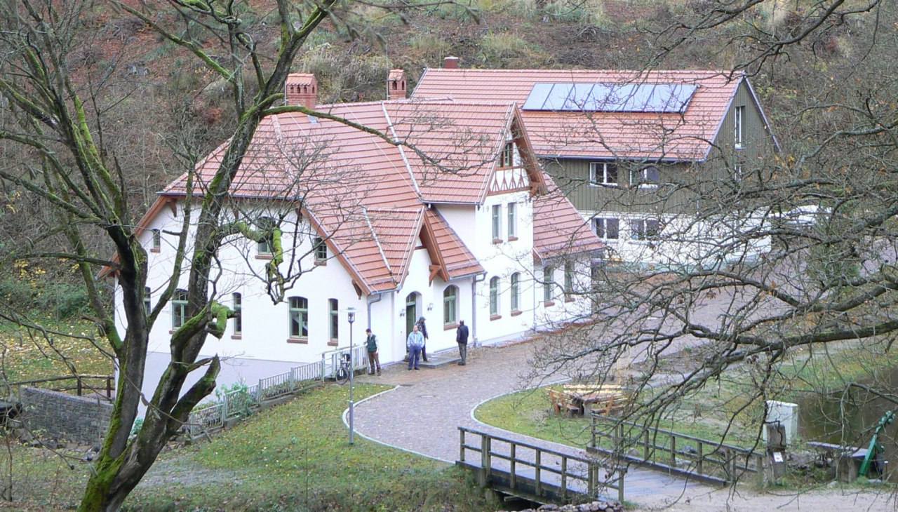 Widok na młodzieżowy ośrodek leśny, © Nationalparkamt Müritz Widok na młodzieżowy ośrodek leśny, © Nationalparkamt Müritz