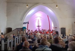 In addition to the Börzow choir, the choirs from Lübsee and Schönberg also created a great atmosphere // © KFKKM In addition to the Börzow choir, the choirs from Lübsee and Schönberg also created a great atmosphere // © KFKKM