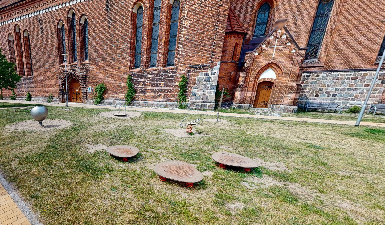 Plac zabaw na dziedzińcu, © Steffen Boettcher Plac zabaw na dziedzińcu, © Steffen Boettcher