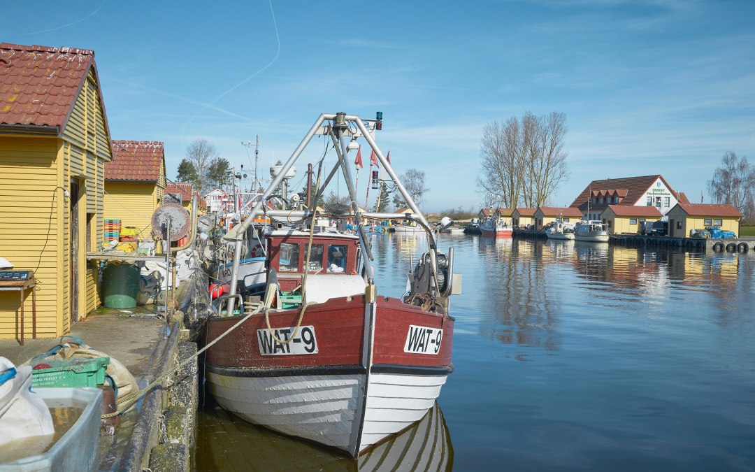 Vissersboten in de vissershaven van Freest, © TMV@pocha.de