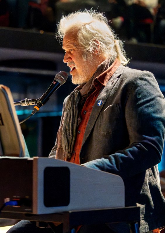 Thomas Putensen aan de piano, &copy; Thomas Putensen