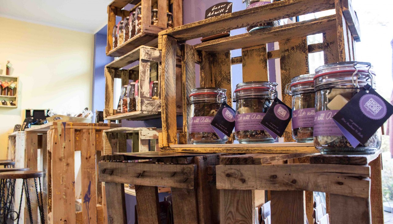 Wiele małych uzależniających rzeczy, © Chocohelden