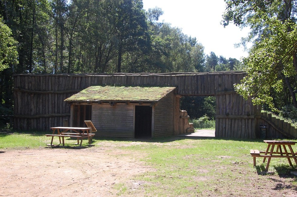Tegenwoordig is de kasteelmuur ook het decor voor evenementen., © Gabriele Skorupski