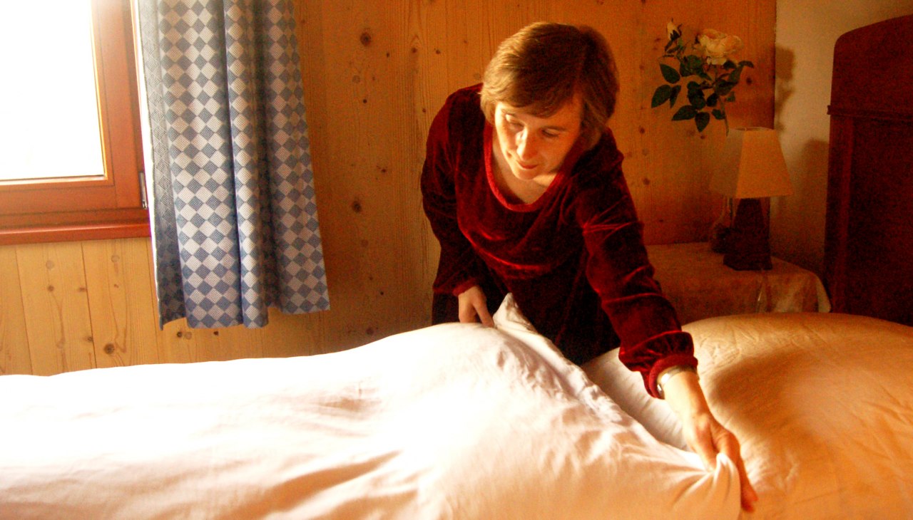 Gastvrouw aan het werk, © Marina Mayor Marcó Gastvrouw aan het werk, © Marina Mayor Marcó