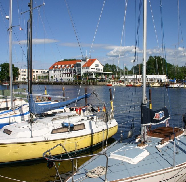 Segelhafen Wieck // © Sabrina Wittkopf-Schade Segelhafen Wieck // © Sabrina Wittkopf-Schade