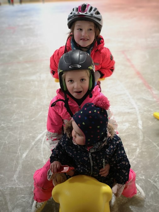 Ice sports fun for everyone!, © Kultur- und Sportring e.V.