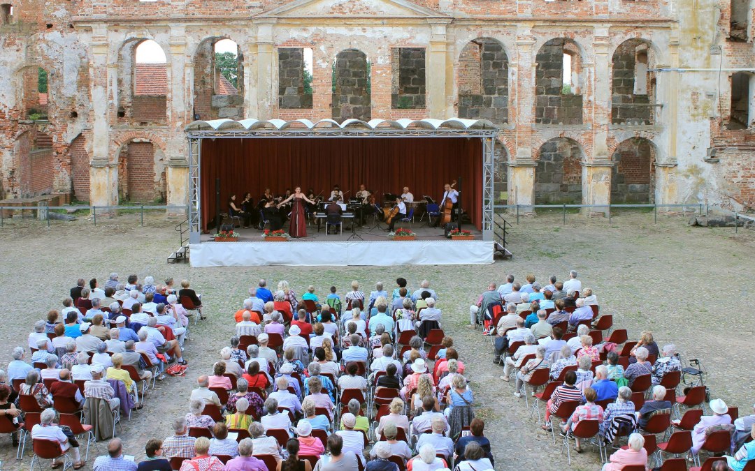 Inner courtyard of the monastery and castle, © Stadt Dargun