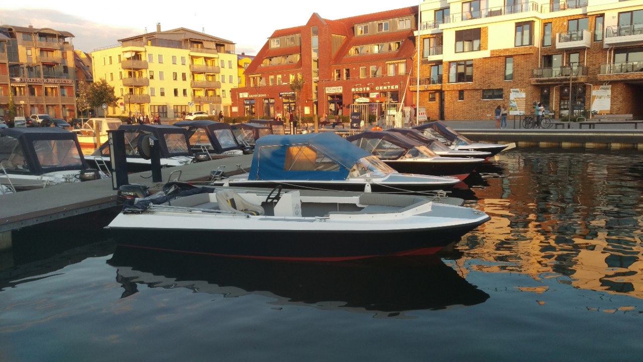 &copy; Bootsvermietung & Yachtschule Wachholz