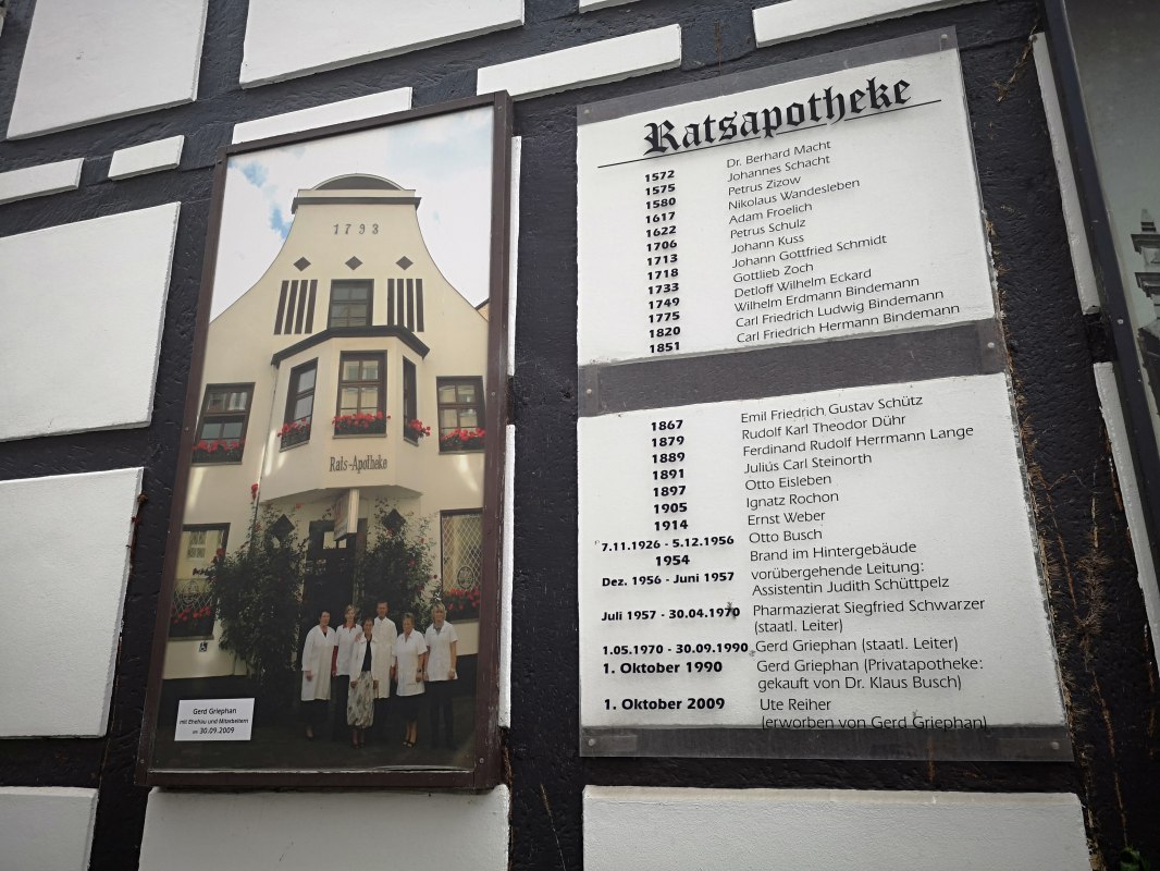 Barth Raad Apotheek, &copy; Barth