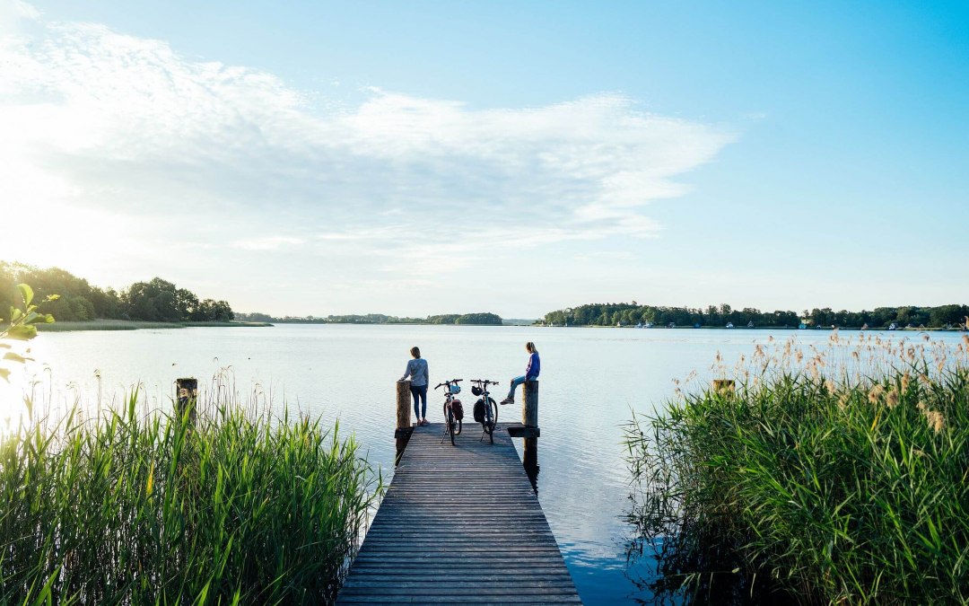 Geniet van de natuur in Krakau am See met uitzicht op het water, © TMV/Gänsicke
