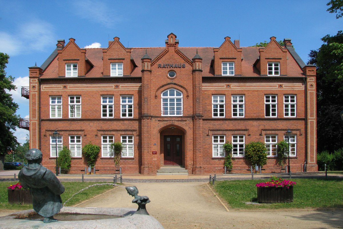 Stadhuis van de stad Dargun // © Marlies Kiauka Stadhuis van de stad Dargun // © Marlies Kiauka