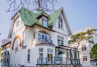 Een juweeltje met uitzicht op zee - het boetiekhotel nixe in een geklasseerde art-nouveauvilla aan de strandboulevard van Binz // &copy; Kurverwaltung Binz/ Christian Thiele