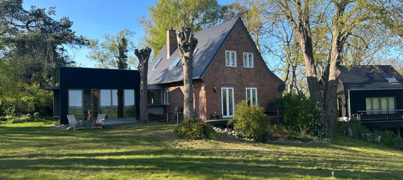 &copy; Atelier Josepha