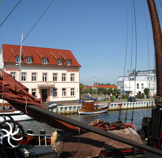 The town harbour in the centre of the seaside resort of Ueckerm&uuml;nde, &copy; Stadt Ueckerm&uuml;nde