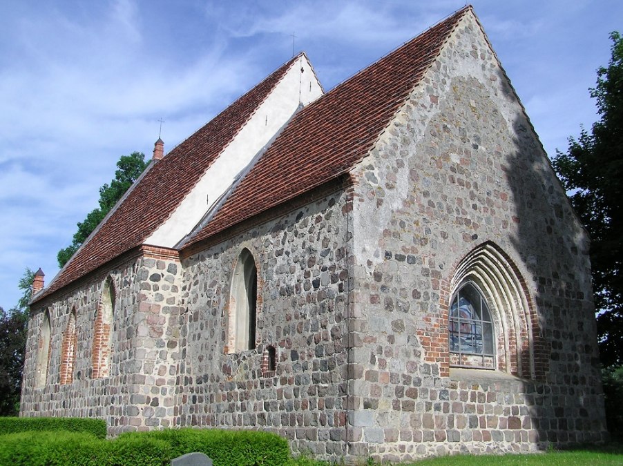 Oostkant met koor en koorraam, © Baltzer