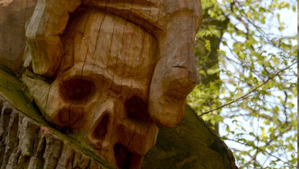 The sagas are mysterious and sometimes dark - Totenwinkel artist Benjamin Fock, © Foto: Tourismusverband Mecklenburg-Schwerin The sagas are mysterious and sometimes dark - Totenwinkel artist Benjamin Fock, © Foto: Tourismusverband Mecklenburg-Schwerin