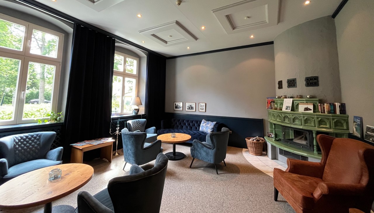 Cozy living room as community area, © Lieblingsplatz Hotels mbH