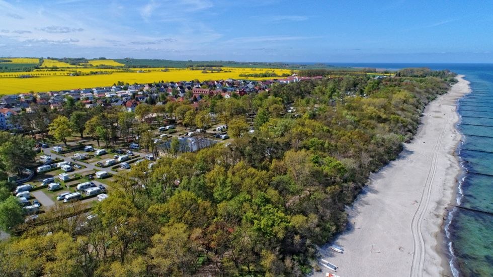 luchtfoto-van-camping-camping-kuehlungsborn-gmbh, © Campingpark Kühlungsborn GmbH