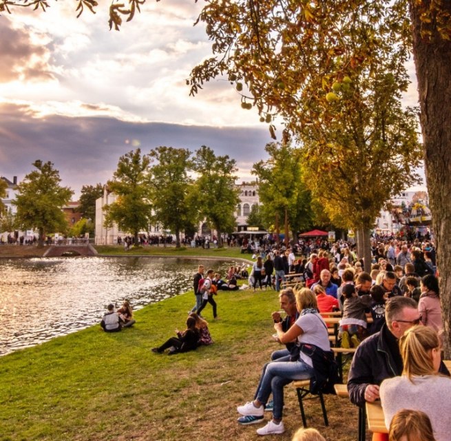 &copy; Steffen Schulze