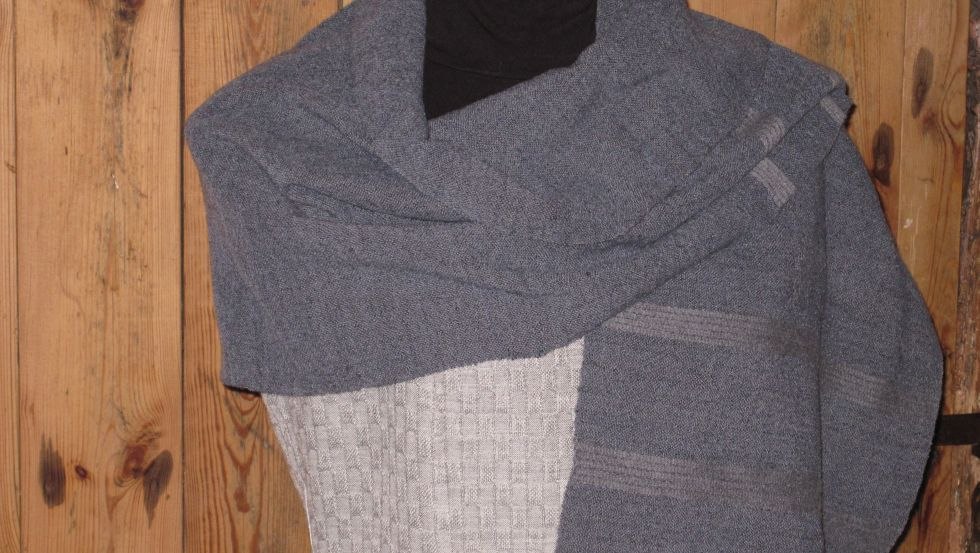 Scarf with corduroy weave, © Birgit Moll Scarf with corduroy weave, © Birgit Moll