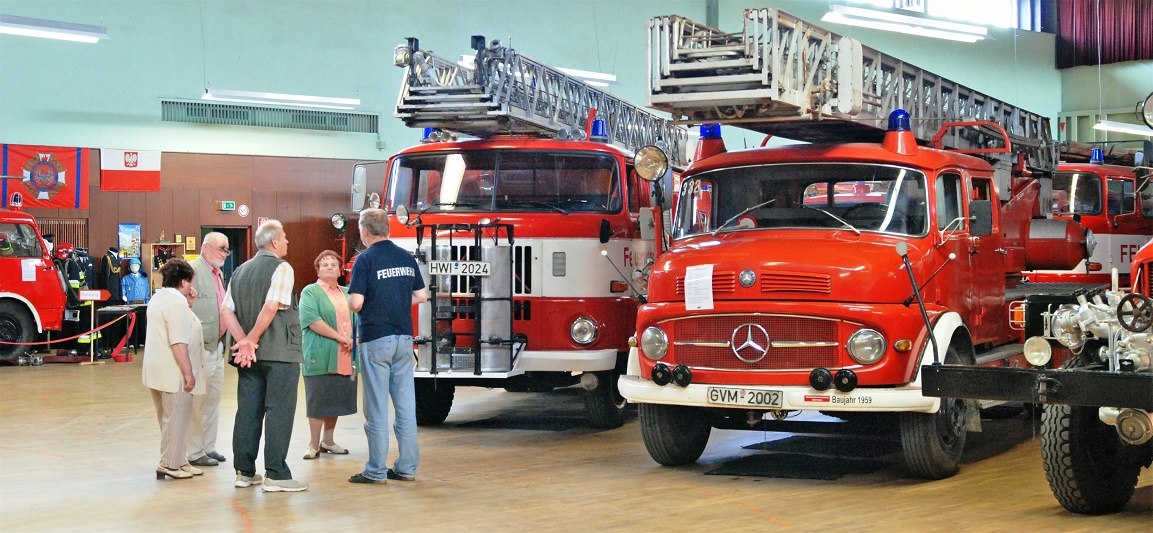 View into the hall of large vehicles, &copy; Uwe Rosenfeld