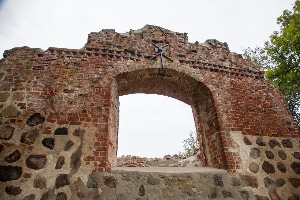 View Satow church ruin, © Frank Burger