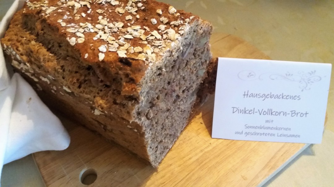 Homemade bread for breakfast, © Motel Zur Goldenen Krone