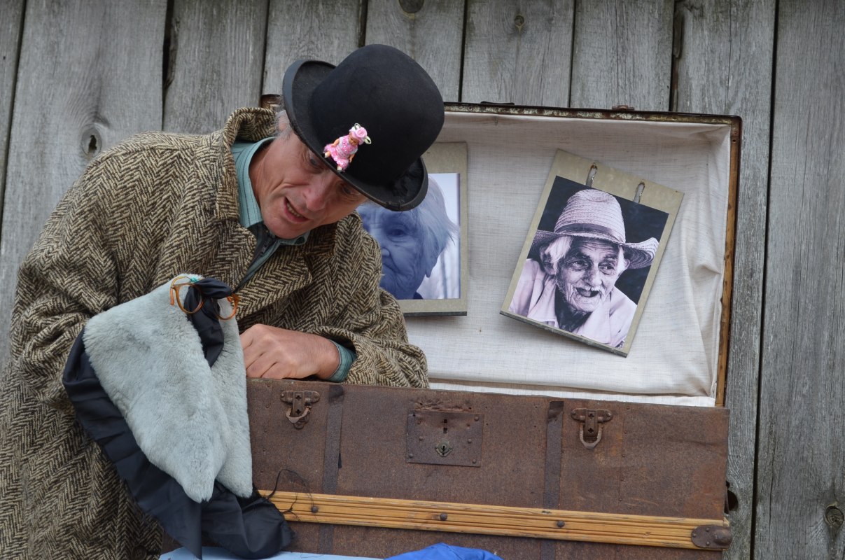 daumel001, &copy; Puppenstelz