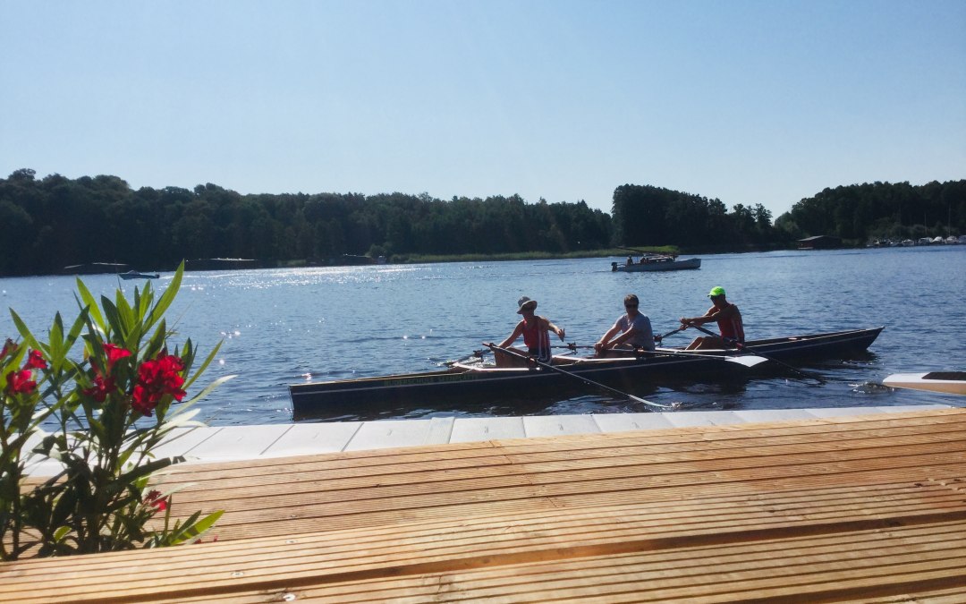 Voor het eerst met een coach in een roeiboot, © Ruderschule Seenplatte GbR