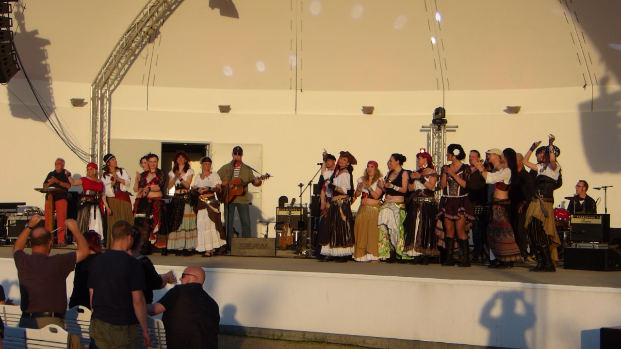 Muziek, kunst & meer(h)r in Warnem&uuml;nde, &copy; Luca Zeug