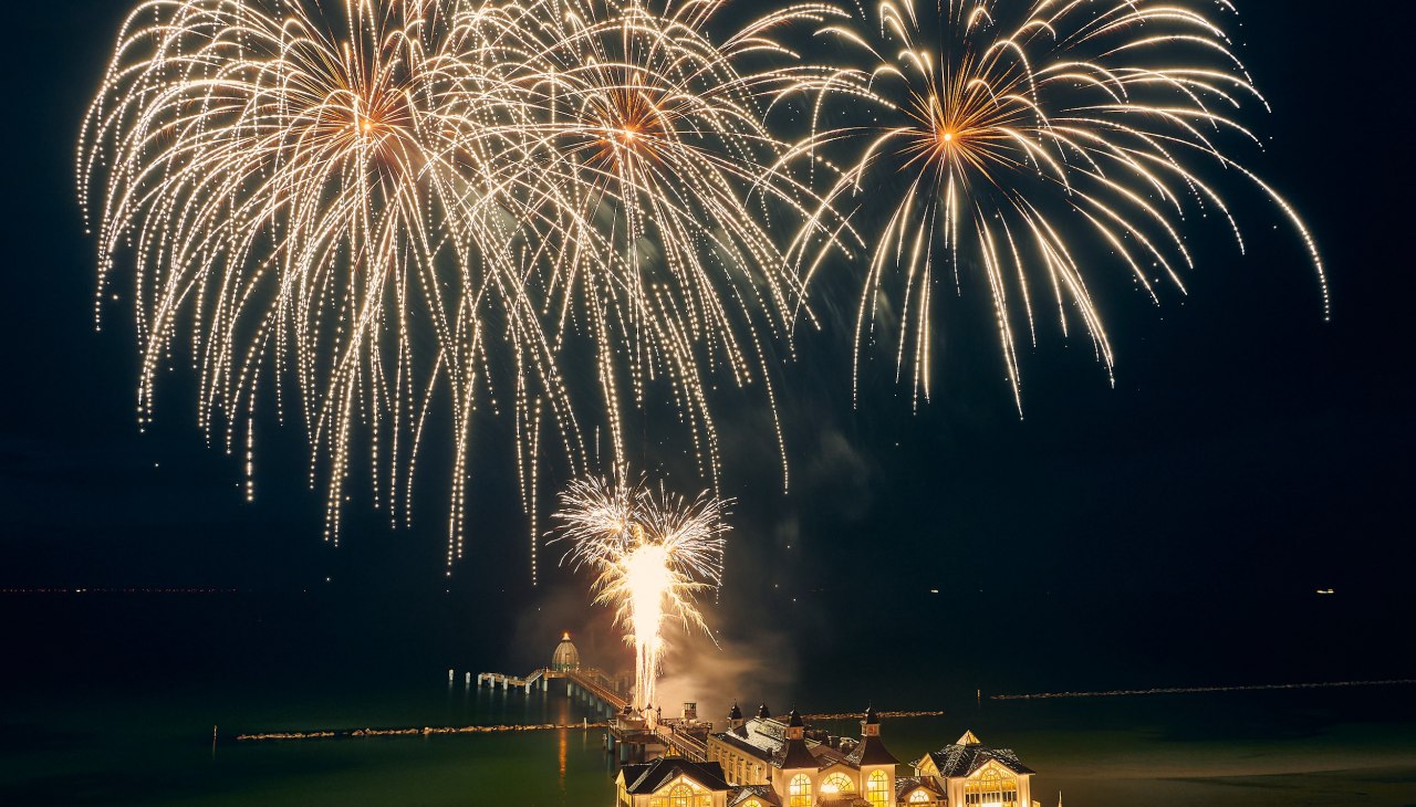 2021-08-01-Feuerwerk02-Foto-Burwitz-Pocha, &copy; Burwitz