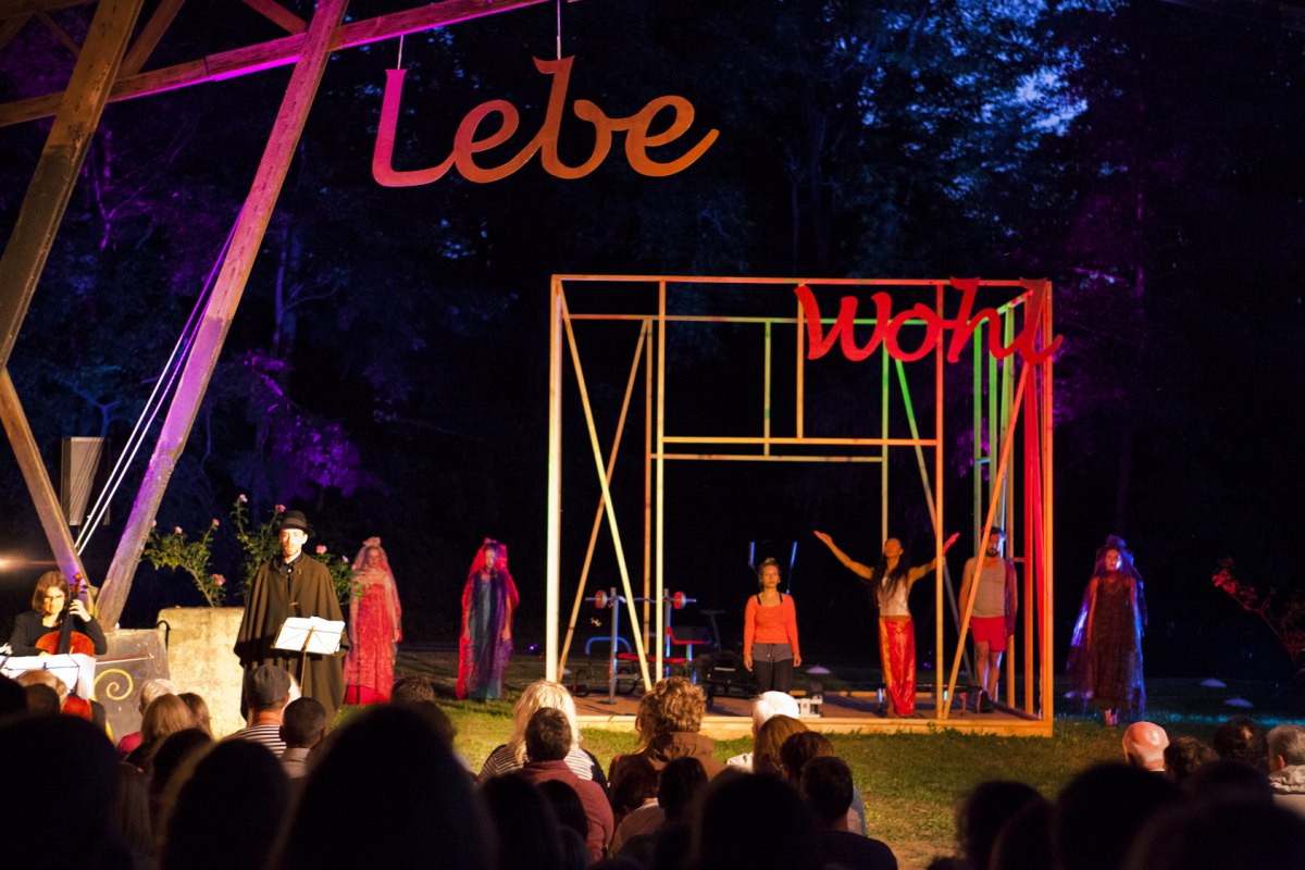 Music Theater in the Park 2022. A photo of the final scene. // © Antonia Jacobsen Music Theater in the Park 2022. A photo of the final scene. // © Antonia Jacobsen