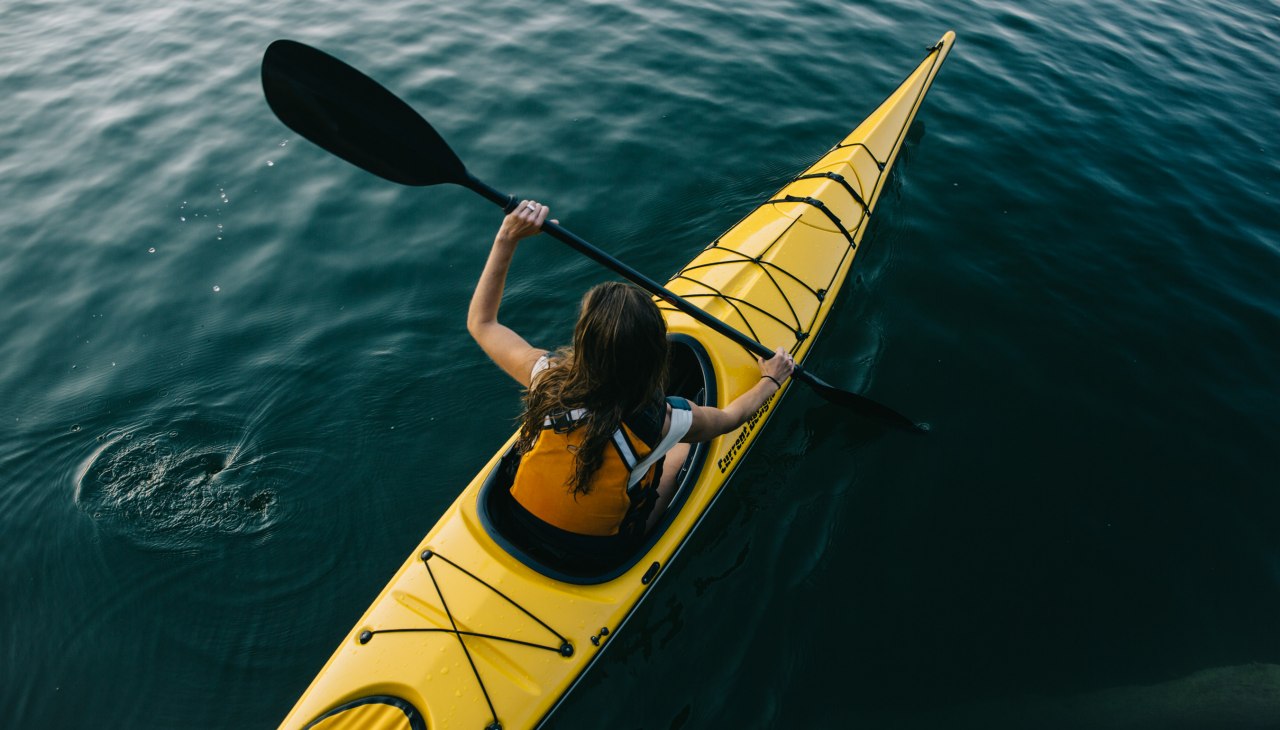 Podejmowanie nowych wyzwań, bezpieczne opanowanie kajaka, © Cherie Birkner Podejmowanie nowych wyzwań, bezpieczne opanowanie kajaka, © Cherie Birkner